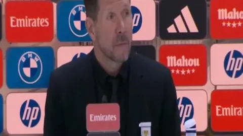 康辉独家探秘亚冬会开幕式幕后：揭秘彩排幕后花絮，直击“我不行”心声！